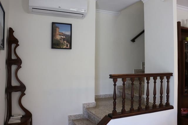 6 chambre Villa/Maison à vendre à El Montgó, Dénia avec piscine garage - 900 000 € (Ref: 9325903)