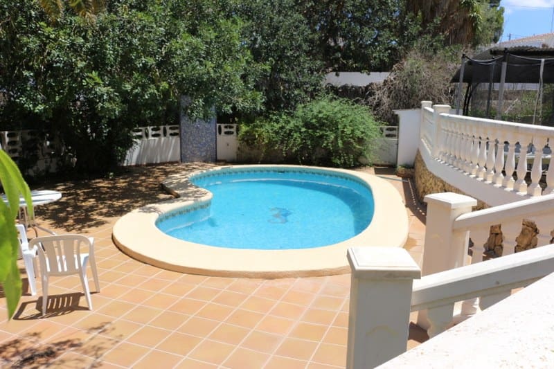 6 sovrum Villa till salu i Denia med pool garage - 900 000 € (Ref: 9325903)