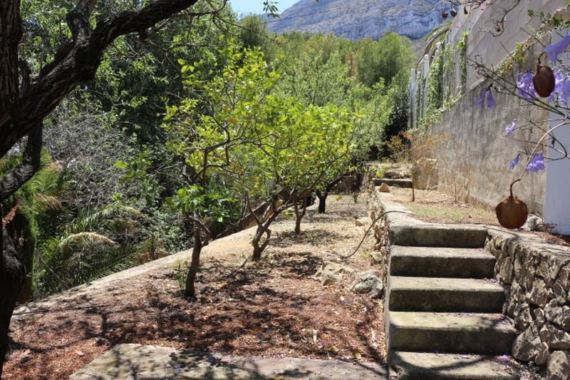 6 sovrum Villa till salu i Denia med pool garage - 900 000 € (Ref: 9325903)