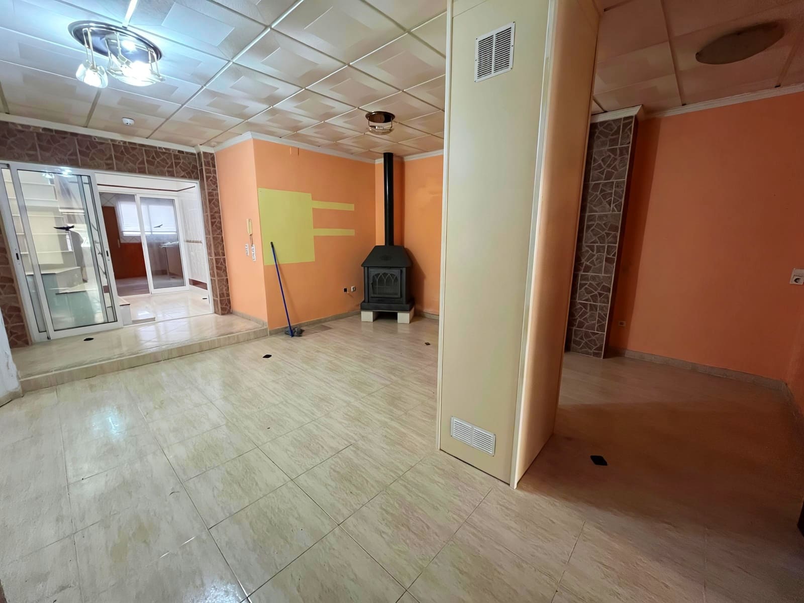 6 sovrum Hus till salu i Oliva - 169 000 € (Ref: 9341630)