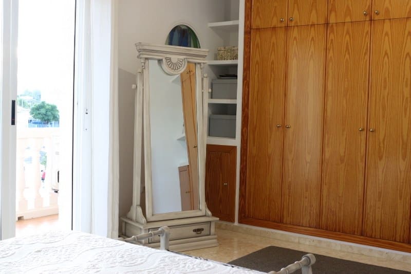 3 slaapkamer Rijtjeshuis te koop in Denia met zwembad garage - € 341.000 (Ref: 9348621)