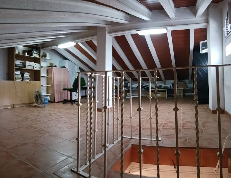 3 slaapkamer Rijtjeshuis te koop in Denia met zwembad garage - € 341.000 (Ref: 9348621)