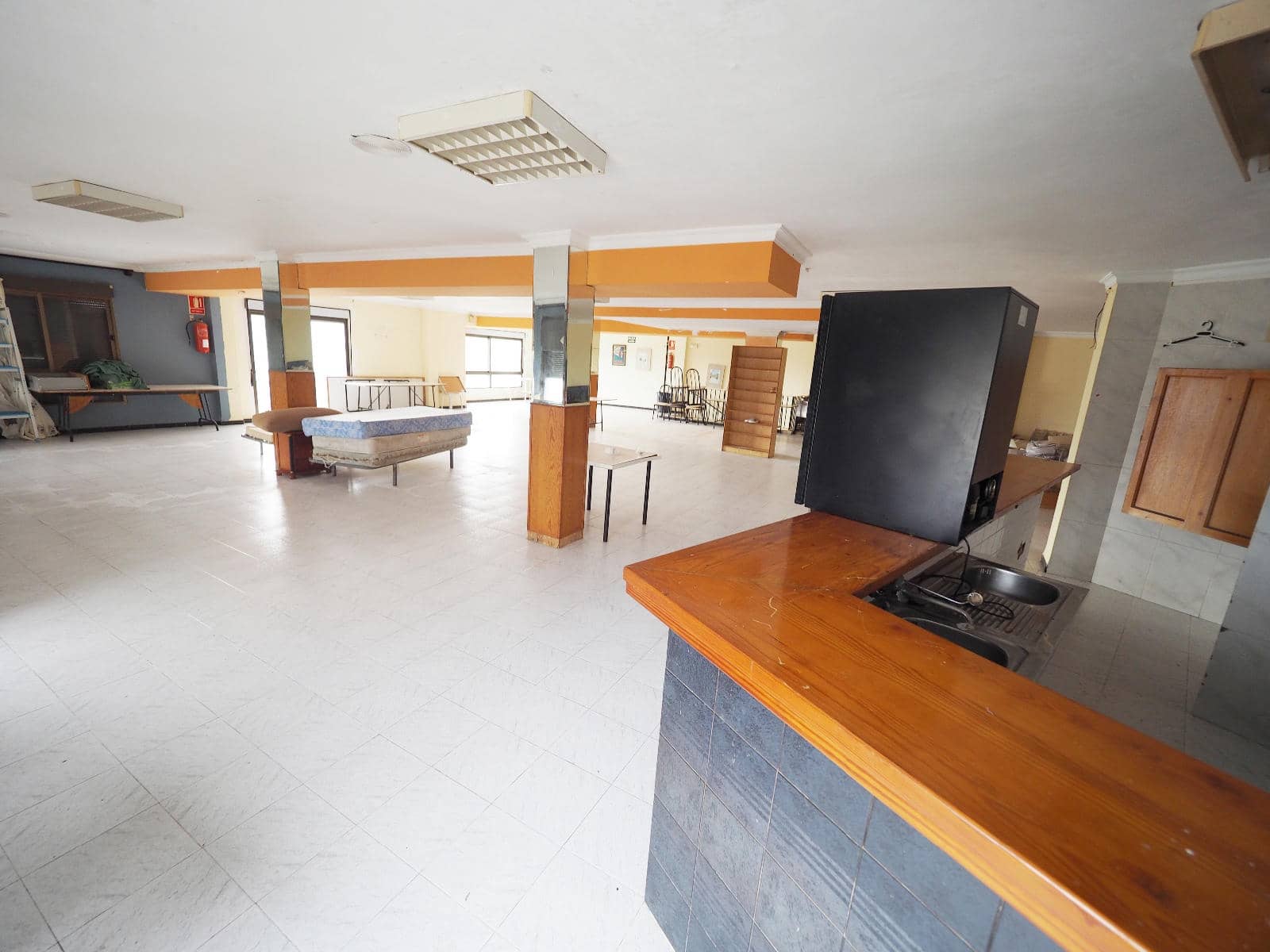 5 camera da letto Ristorante/Bar in vendita in Tormos - 315.000 € (Rif: 9402822)