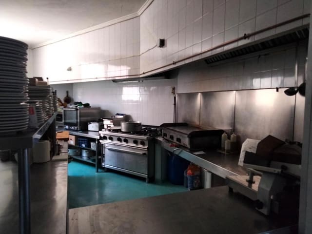 5 Zimmer Bar/Restaurant zu verkaufen in Tormos - 315.000 € (Ref: 9402822)