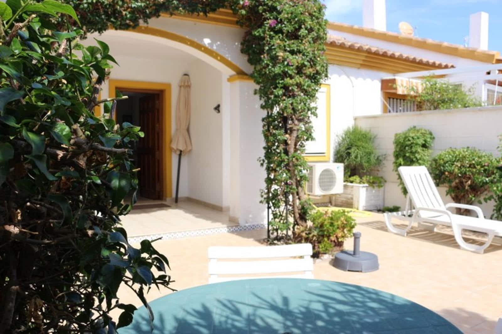 2 slaapkamer Halfvrijstaande villa te koop in El Vergel / Verger met zwembad garage - € 269.000 (Ref: 9426846)