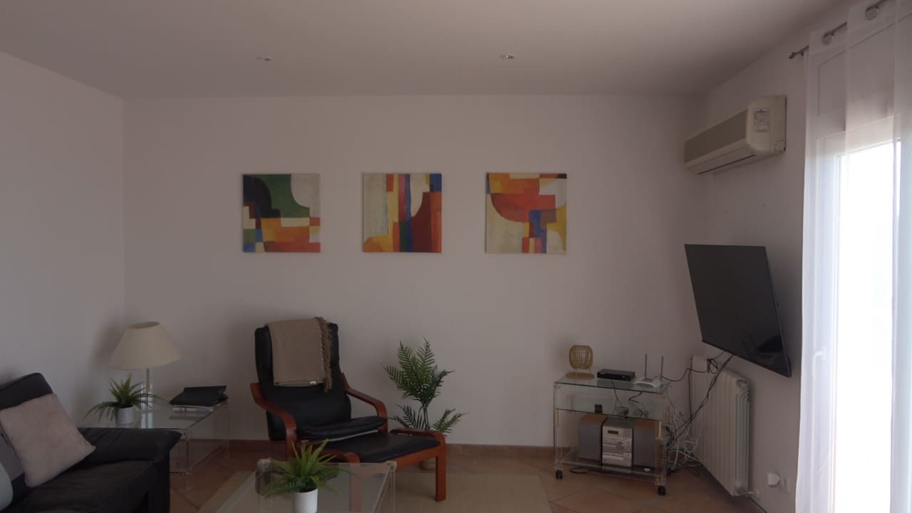 4 slaapkamer Rijtjeshuis te koop in Roses met zwembad garage - € 745.000 (Ref: 9441616)