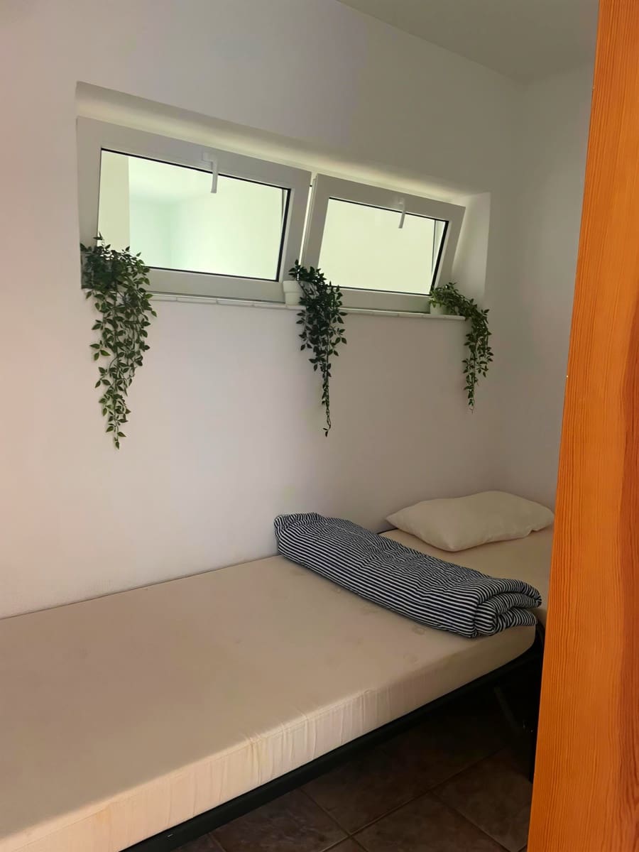 4 slaapkamer Rijtjeshuis te koop in Roses met zwembad garage - € 745.000 (Ref: 9441616)