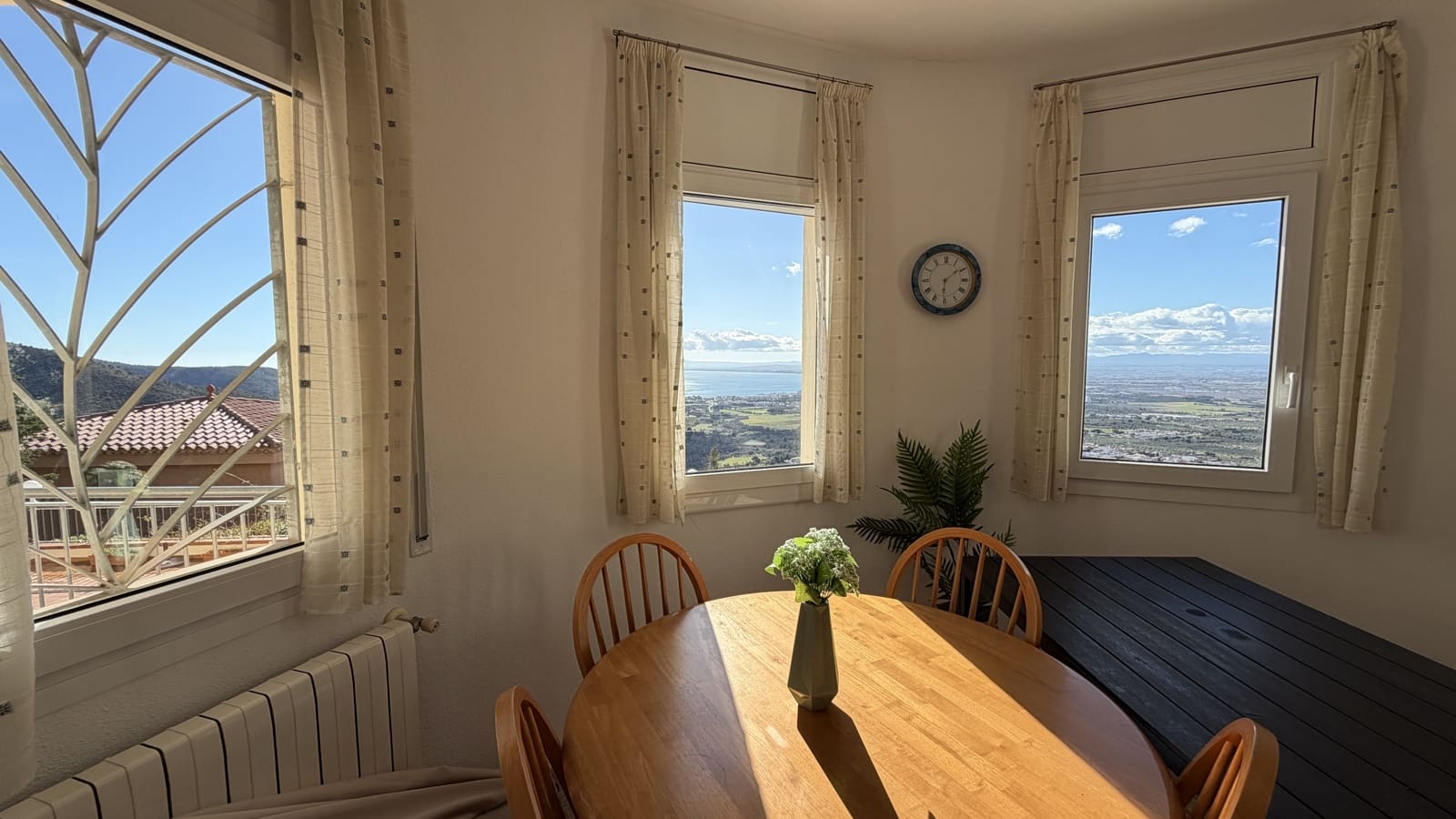 4 bedroom Terraced Villa for sale in Roses with pool garage - € 745,000 (Ref: 9441616)