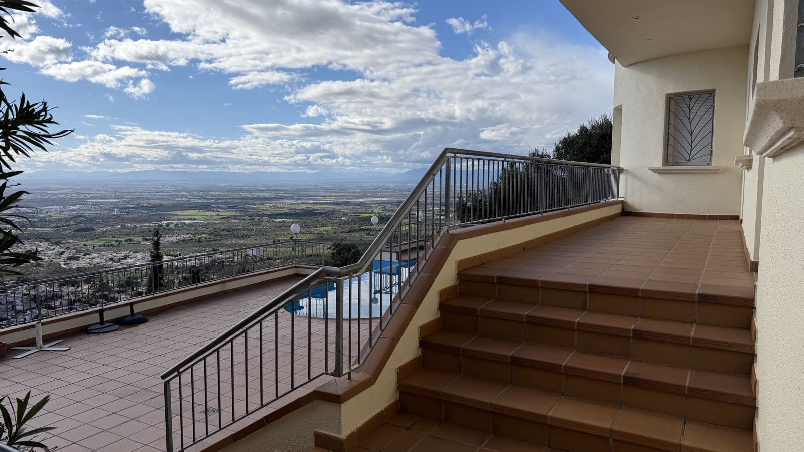 4 bedroom Terraced Villa for sale in Roses with pool garage - € 745,000 (Ref: 9441616)