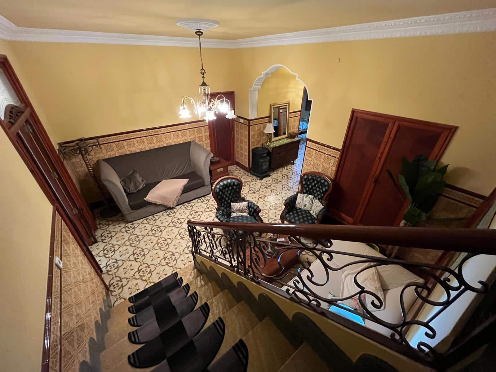 7 bedroom Townhouse for sale in Sanet i Negrals with pool garage - € 369,000 (Ref: 9450102)