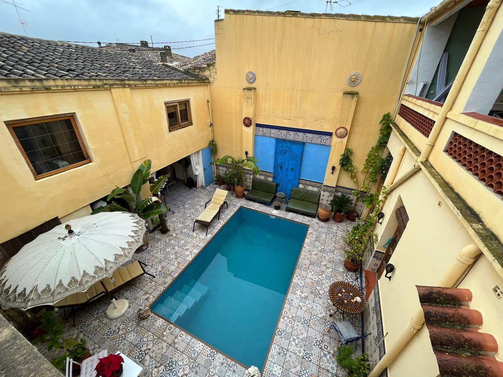 7 bedroom Townhouse for sale in Sanet i Negrals with pool garage - € 369,000 (Ref: 9450102)