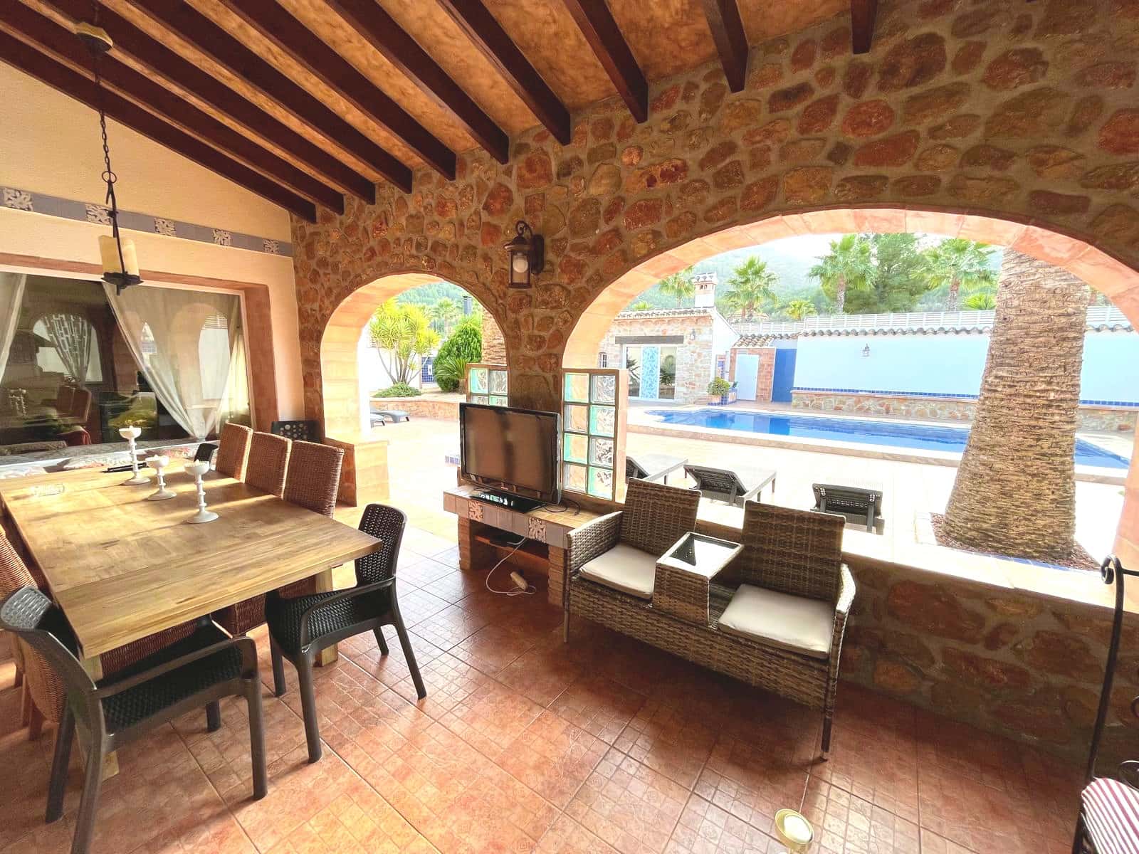 12 Zimmer Finca/Landgut zu verkaufen in Lliber mit Pool Garage - 1.550.000 € (Ref: 9451775)