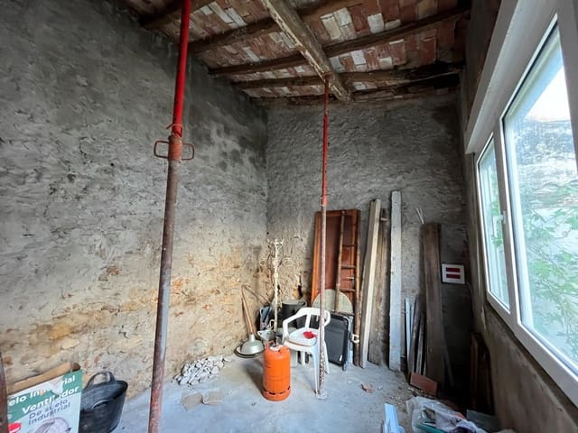 Casa de 3 habitaciones en Ondara en venta - 145.000 € (Ref: 9492729)