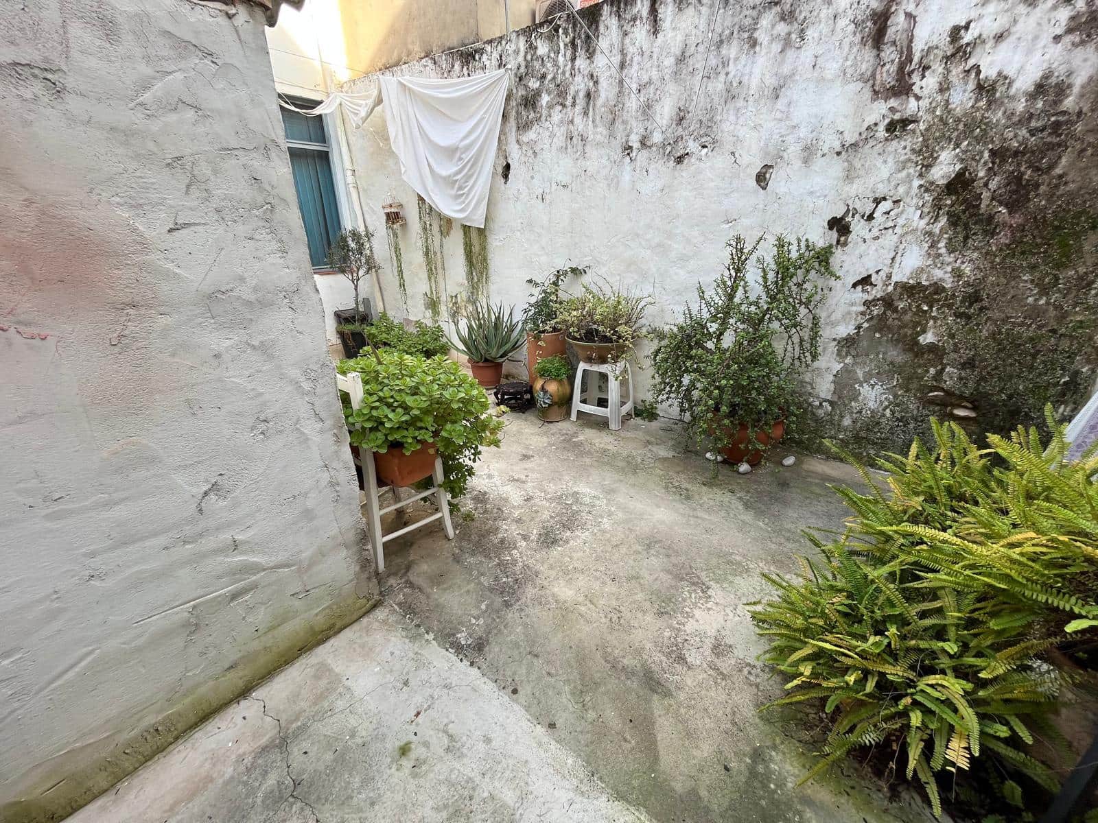 Casa de 3 habitaciones en Ondara en venta - 145.000 € (Ref: 9492729)