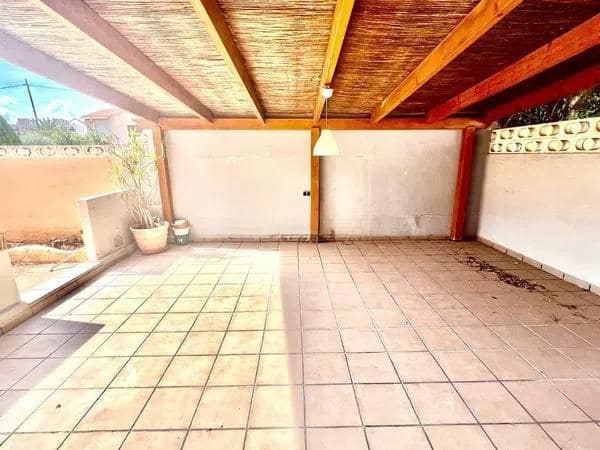 3 slaapkamer Strandappartement te koop in Denia met garage - € 375.000 (Ref: 9542606)