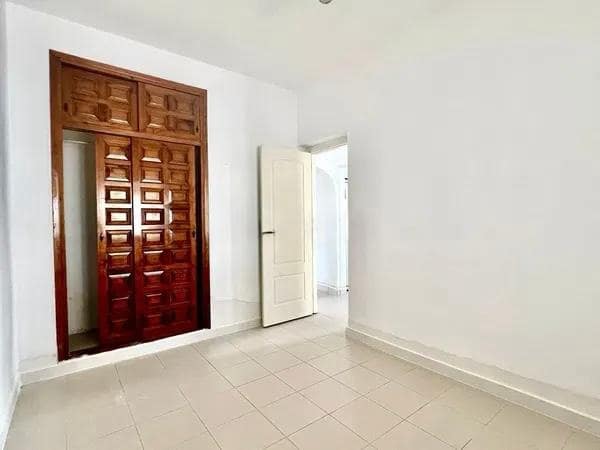 3 slaapkamer Strandappartement te koop in Denia met garage - € 375.000 (Ref: 9542606)