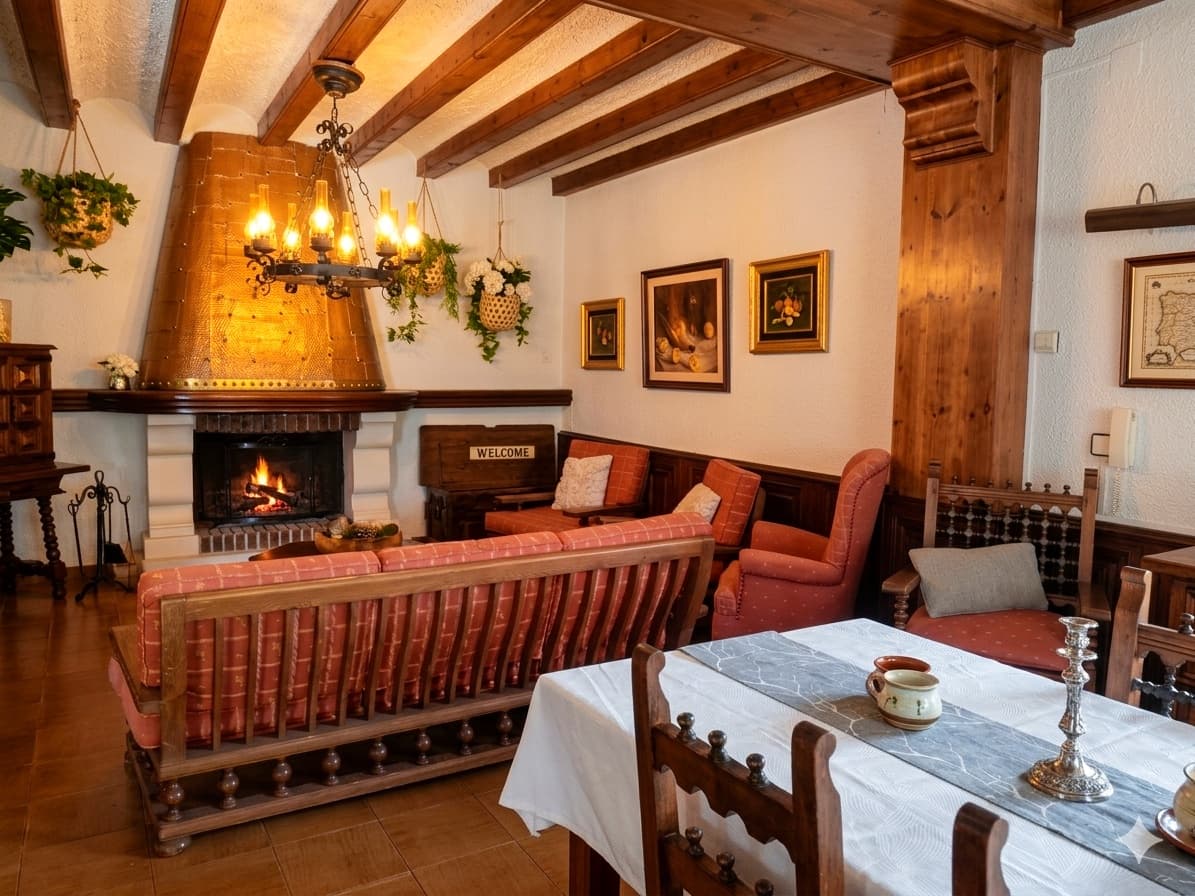 13 bedroom Finca/Country House for sale in Elda with pool garage - € 980,000 (Ref: 9548491)