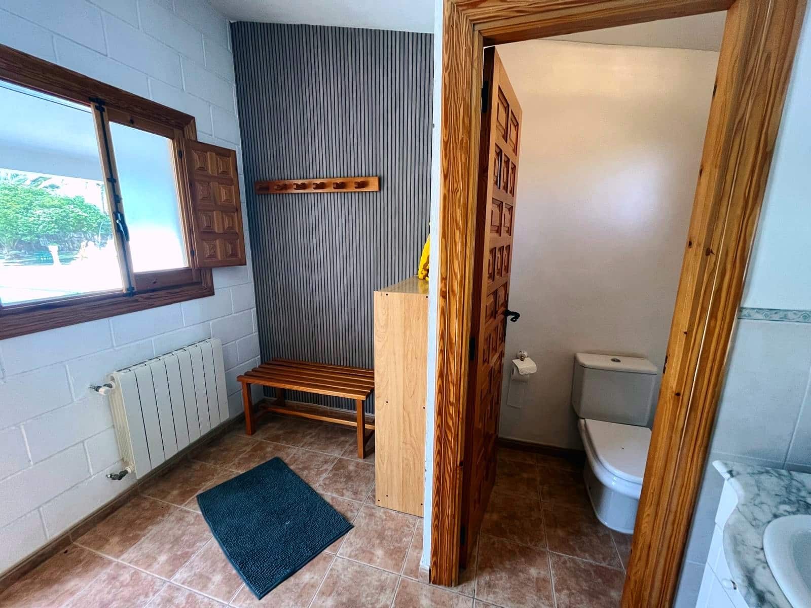 13 sypialnia Finka/Dom wiejski na sprzedaż w Elda z basenem garażem - 980 000 € (Ref: 9548491)