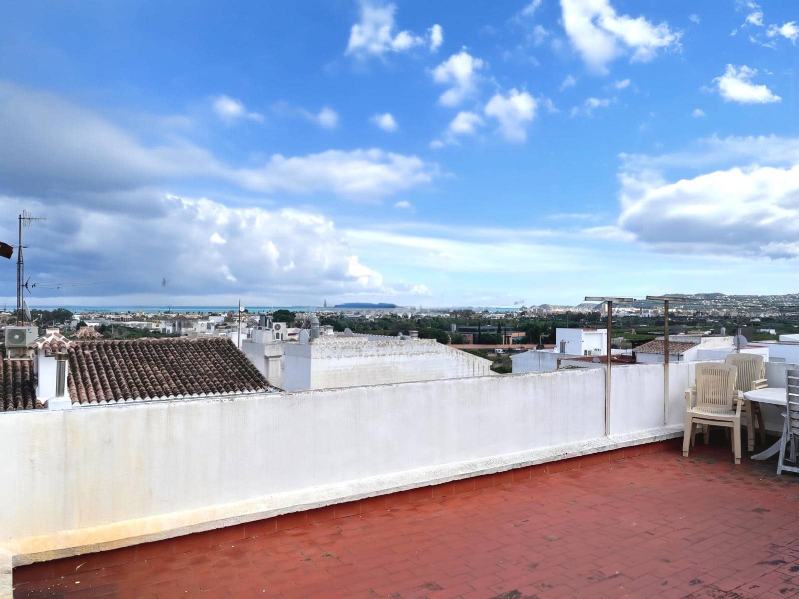 4 bedroom Apartment for sale in Arenal - € 310,000 (Ref: 9560809)
