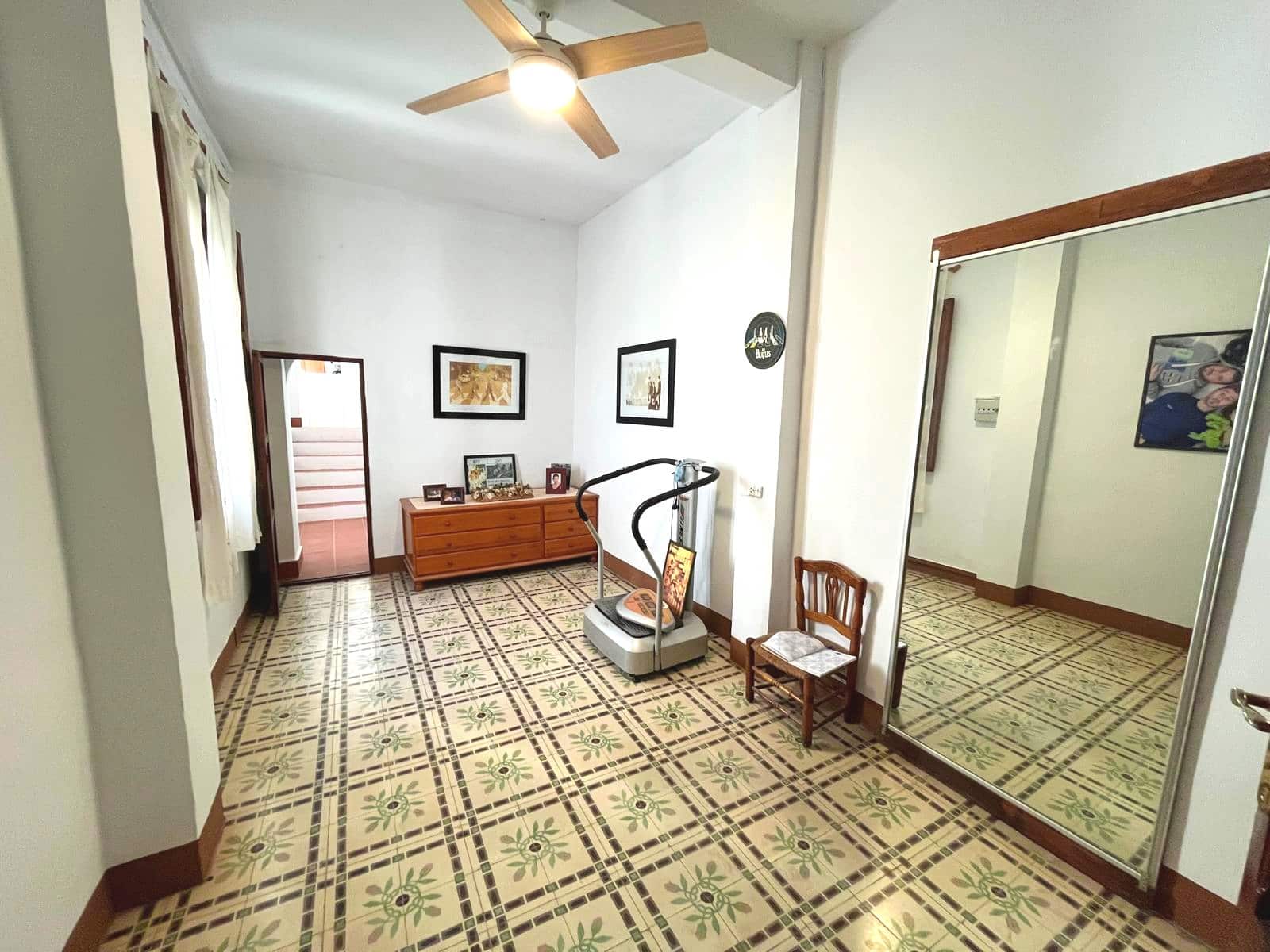 5 soverom Hus til salgs i Oliva - € 360 000 (Ref: 9578209)