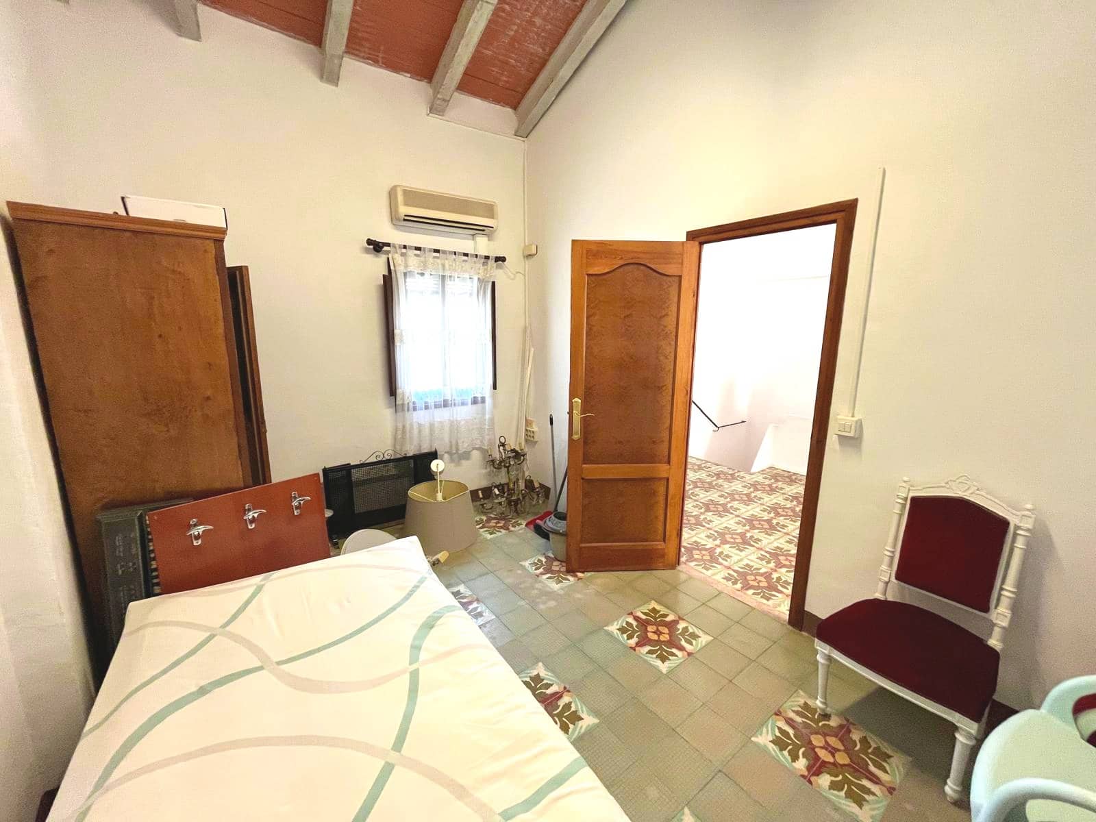 5 soverom Hus til salgs i Oliva - € 360 000 (Ref: 9578209)