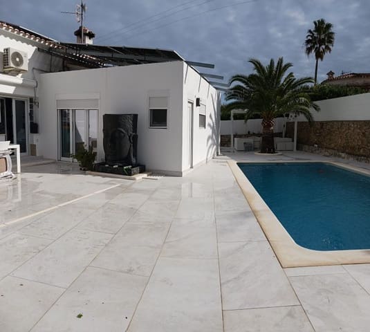 2 chambre Villa/Maison à vendre à El Montgó, Dénia avec piscine garage - 690 000 € (Ref: 9581390)