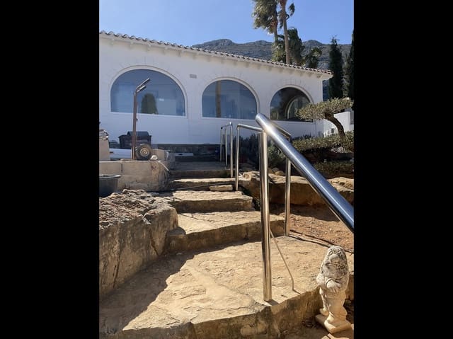 2 chambre Villa/Maison à vendre à El Montgó, Dénia avec piscine garage - 690 000 € (Ref: 9581390)