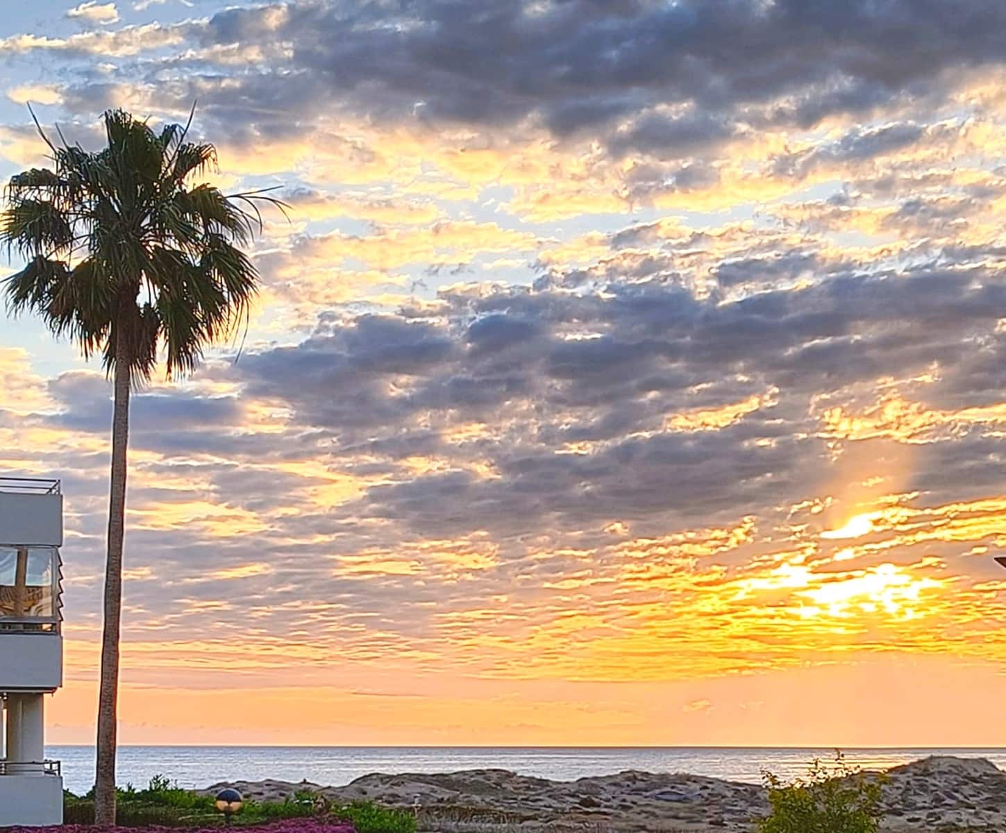 3 bedroom Beach Apartment for sale in Oliva with pool garage - € 375,000 (Ref: 9631553)