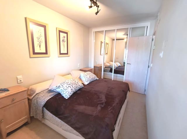 3 bedroom Beach Apartment for sale in Oliva with pool garage - € 375,000 (Ref: 9631553)