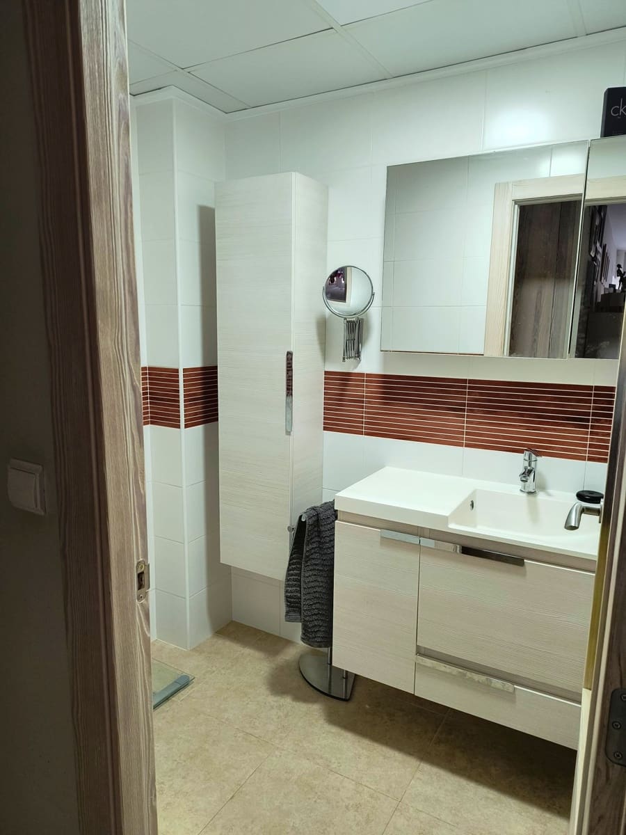 3 bedroom Beach Apartment for sale in Oliva with pool garage - € 365,000 (Ref: 9631553)