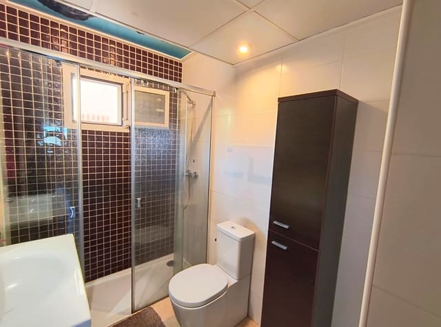 3 sypialnia Apartament przy plaży na sprzedaż w Oliva z basenem garażem - 365 000 € (Ref: 9631553)