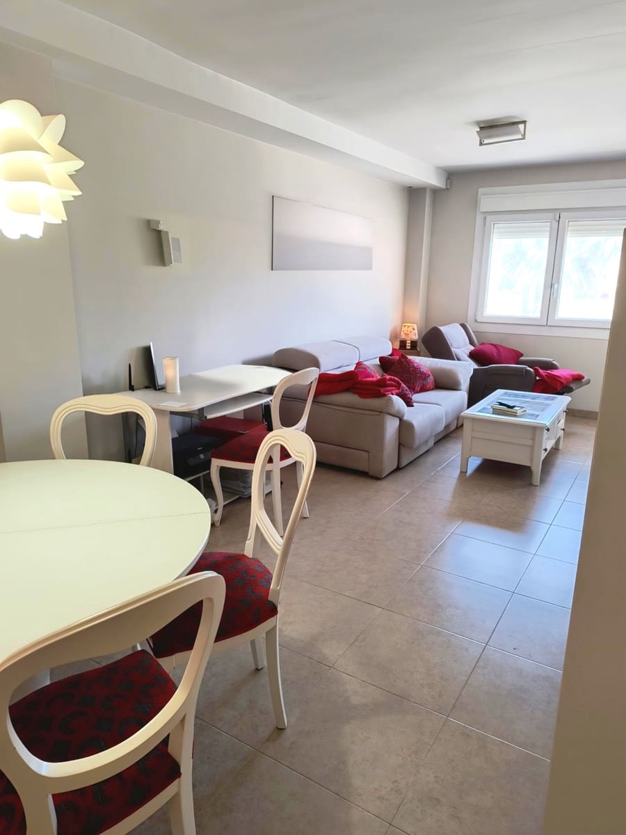 3 bedroom Beach Apartment for sale in Oliva with pool garage - € 365,000 (Ref: 9631553)