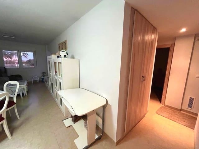 3 sovrum Strandlägenhet till salu i Oliva med pool garage - 325 000 € (Ref: 9631553)