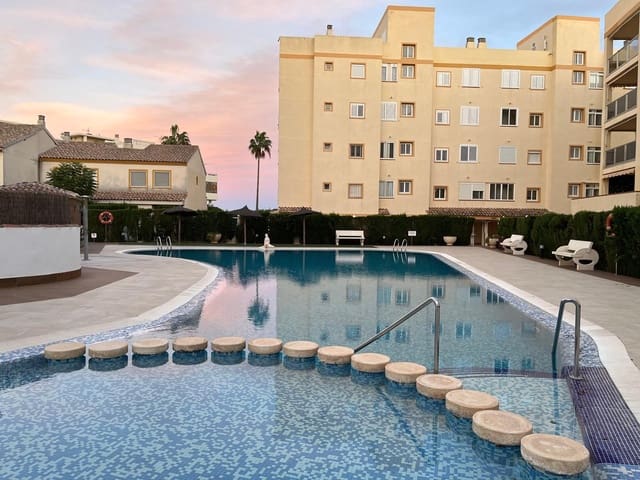 3 sovrum Strandlägenhet till salu i Oliva med pool garage - 325 000 € (Ref: 9631553)