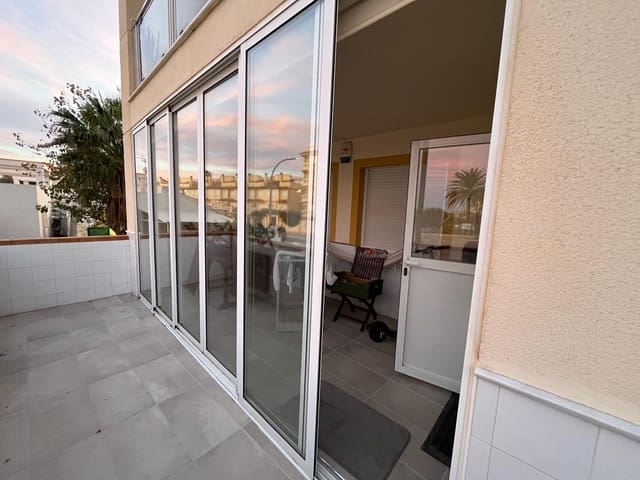 3 sovrum Strandlägenhet till salu i Oliva med pool garage - 325 000 € (Ref: 9631553)