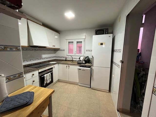 3 sovrum Strandlägenhet till salu i Oliva med pool garage - 325 000 € (Ref: 9631553)