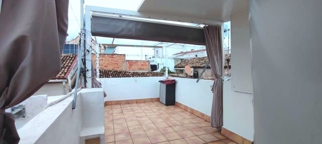 3 soveværelse Byhus til salg i Piles - € 159.000 (Ref: 9638957)