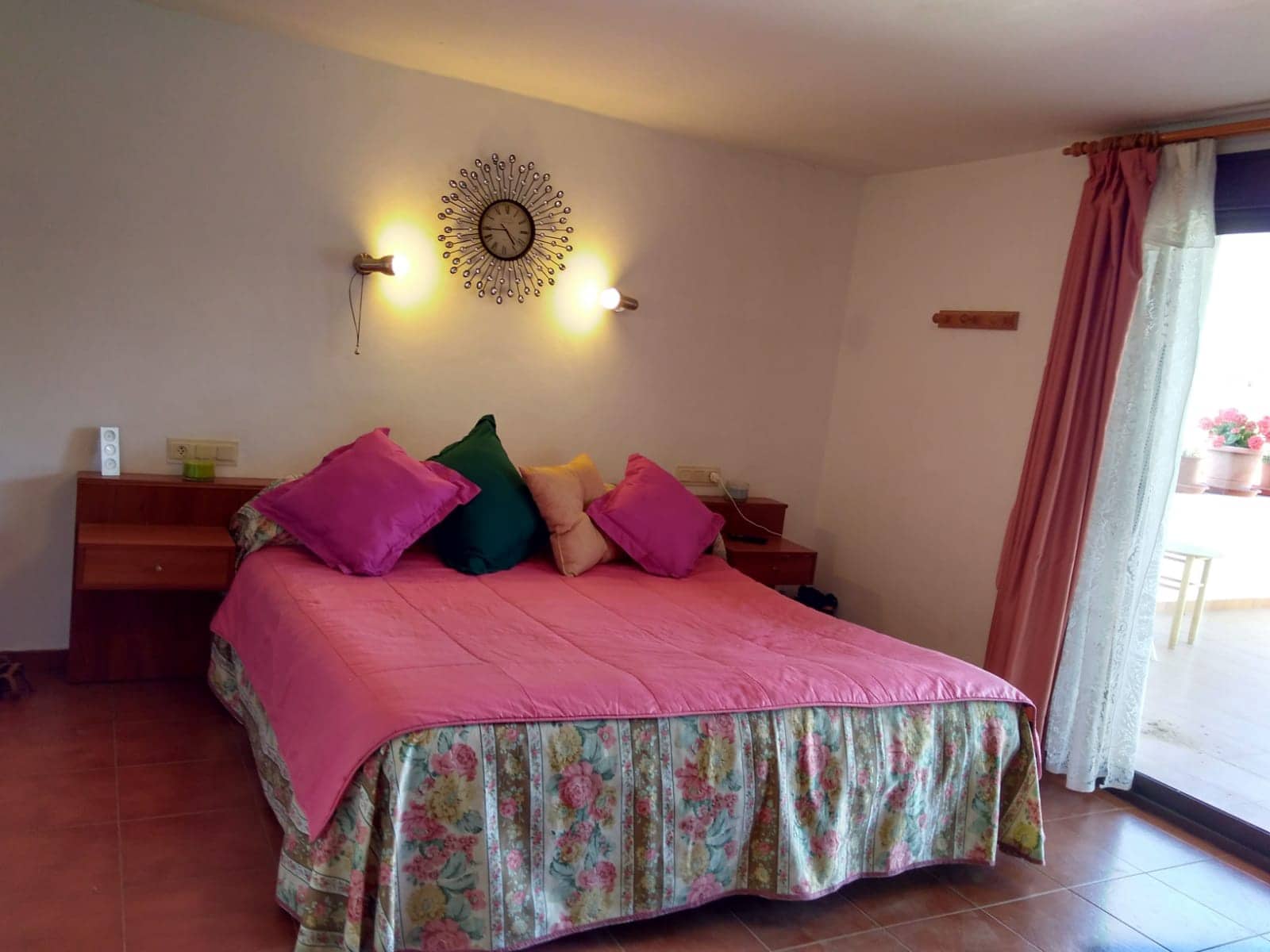 8 bedroom Finca/Country House for sale in Denia - € 790,000 (Ref: 9672333)