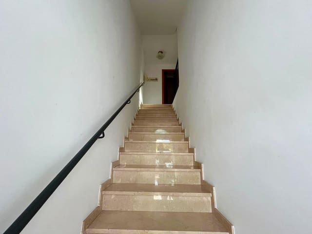 3 sypialnia Dom na sprzedaż w Rafelcofer z garażem - 179 000 € (Ref: 9679369)