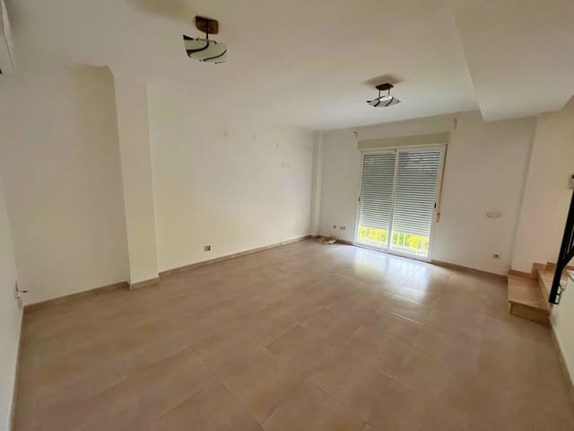 3 sypialnia Dom na sprzedaż w Rafelcofer z garażem - 179 000 € (Ref: 9679369)