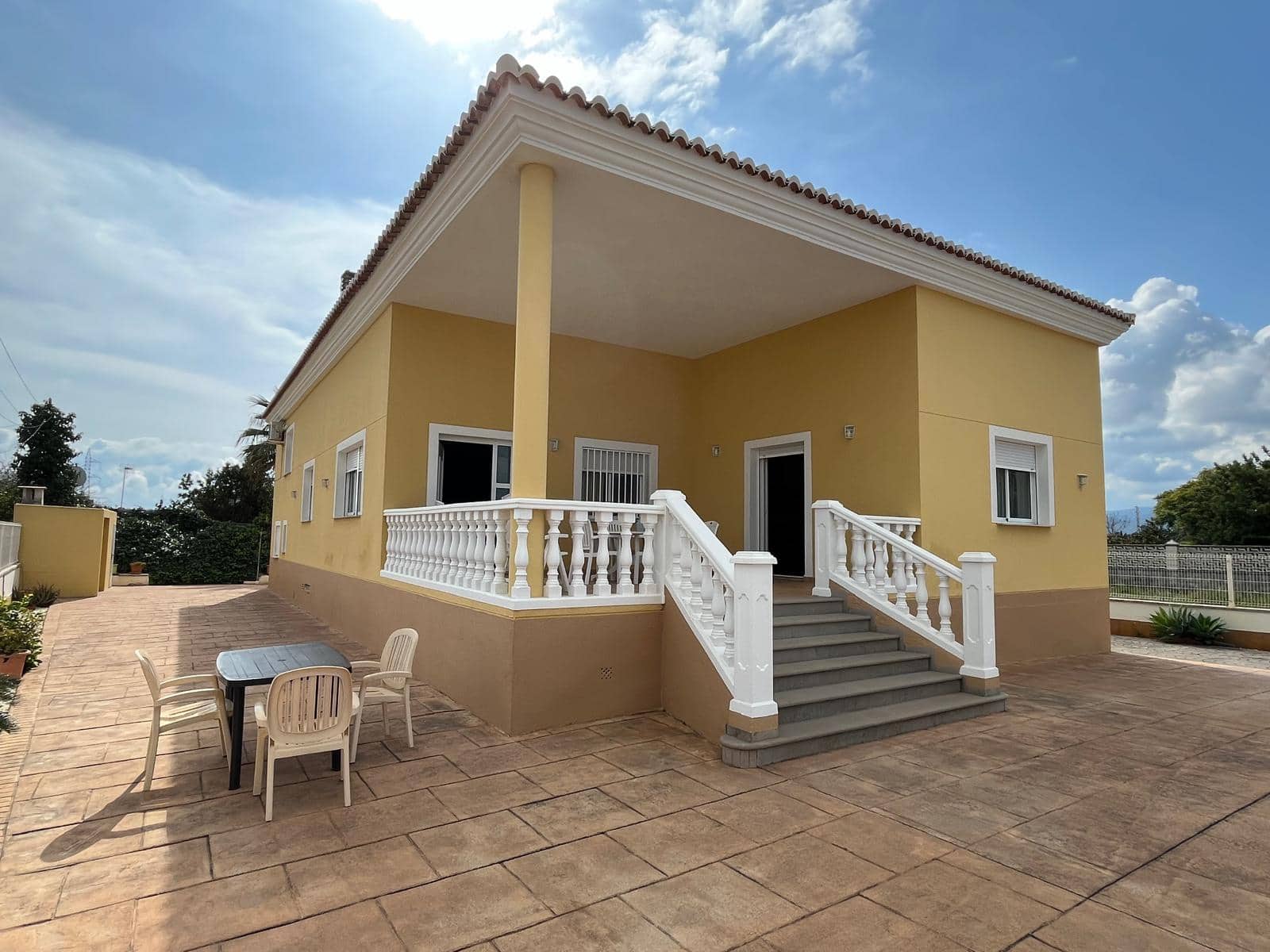 Finca/Casa Rural de 5 habitaciones en Oliva en venta con piscina garaje - 518.000 € (Ref: 9683296)