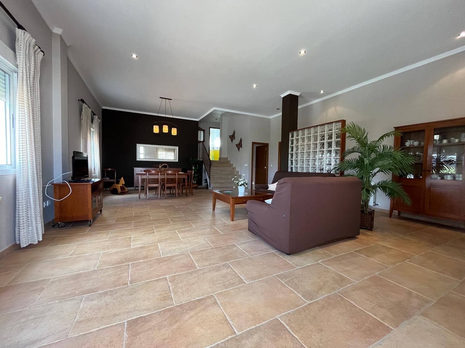 Finca/Casa Rural de 5 habitaciones en Oliva en venta con piscina garaje - 518.000 € (Ref: 9683296)