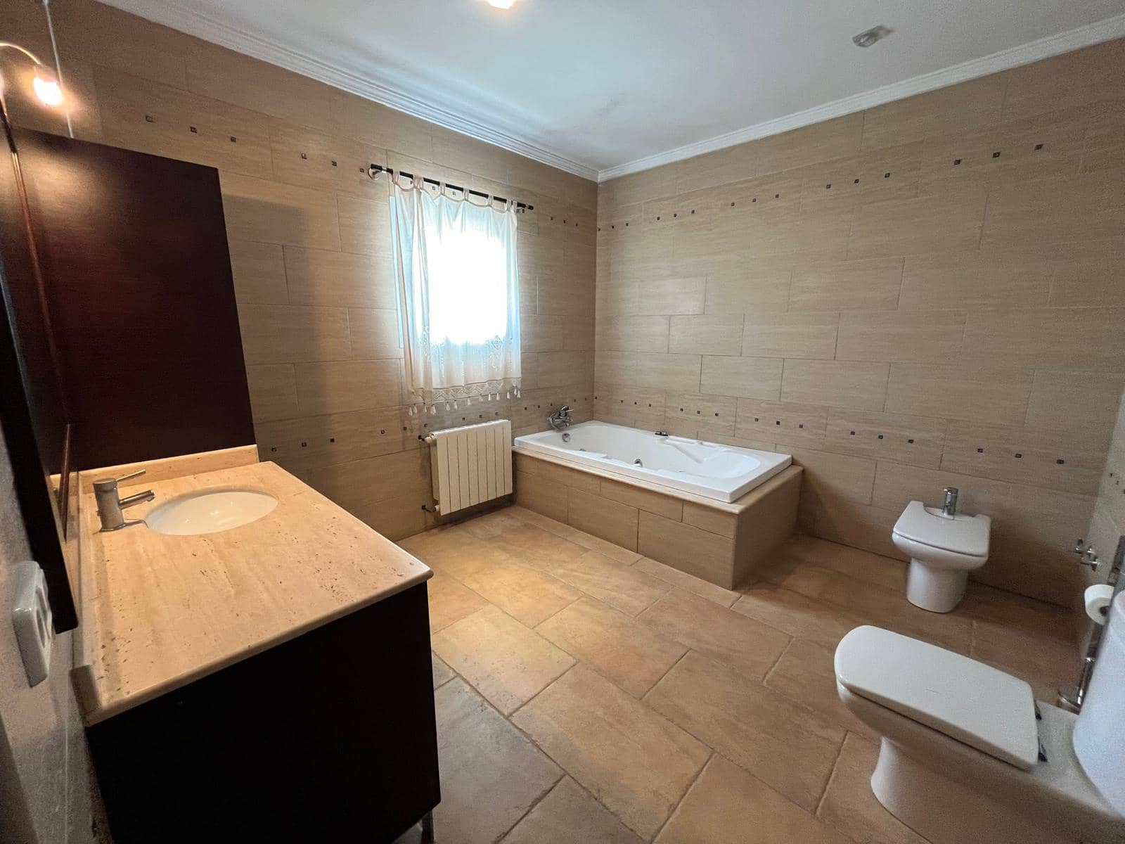 Finca/Casa Rural de 5 habitaciones en Oliva en venta con piscina garaje - 518.000 € (Ref: 9683296)