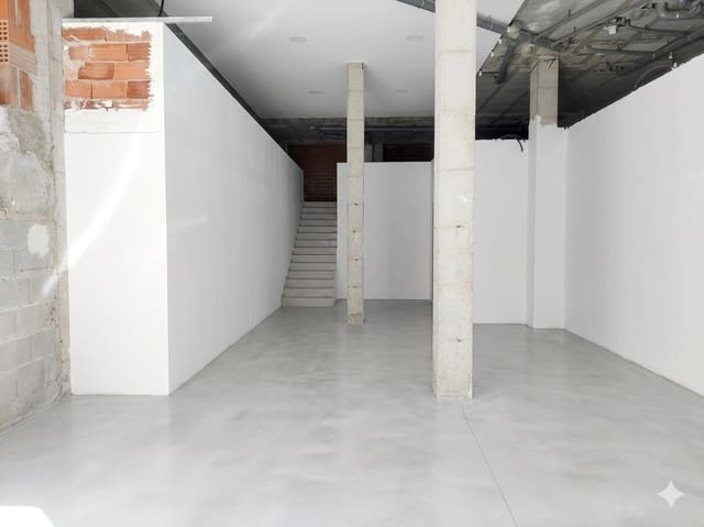 Local Comercial en Dénia en venta - 299.000 € (Ref: 9687590)