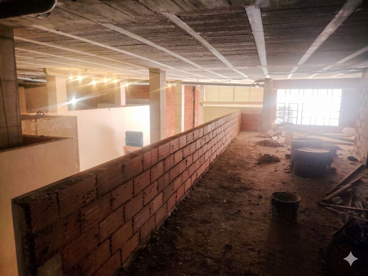 Komercyjne na sprzedaż w Denia - 299 000 € (Ref: 9687590)