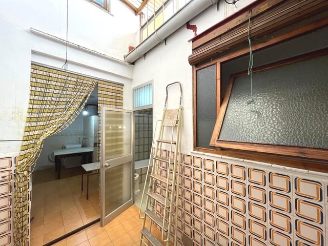 4 slaapkamer Huis te koop in Bellreguard - € 150.000 (Ref: 9751469)