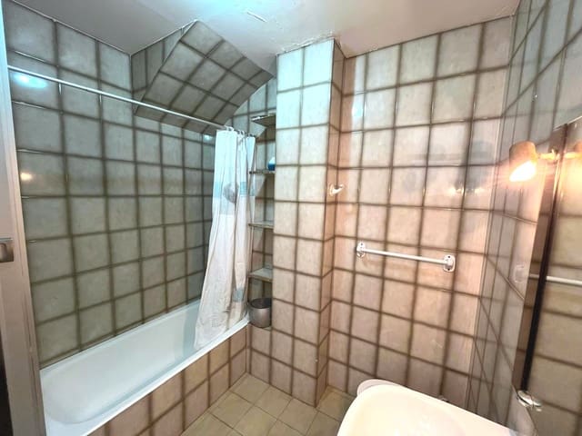 4 slaapkamer Huis te koop in Bellreguard - € 150.000 (Ref: 9751469)