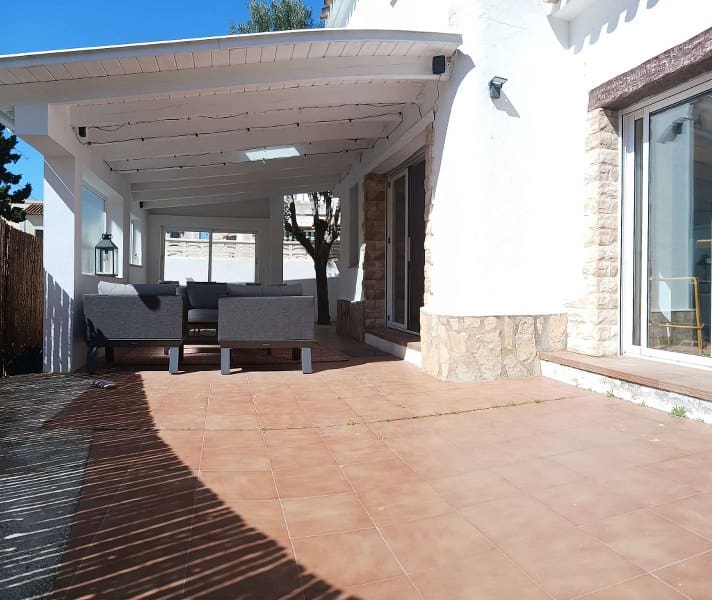 3 chambre Villa/Maison à vendre à Denia avec garage - 465 000 € (Ref: 9782491)
