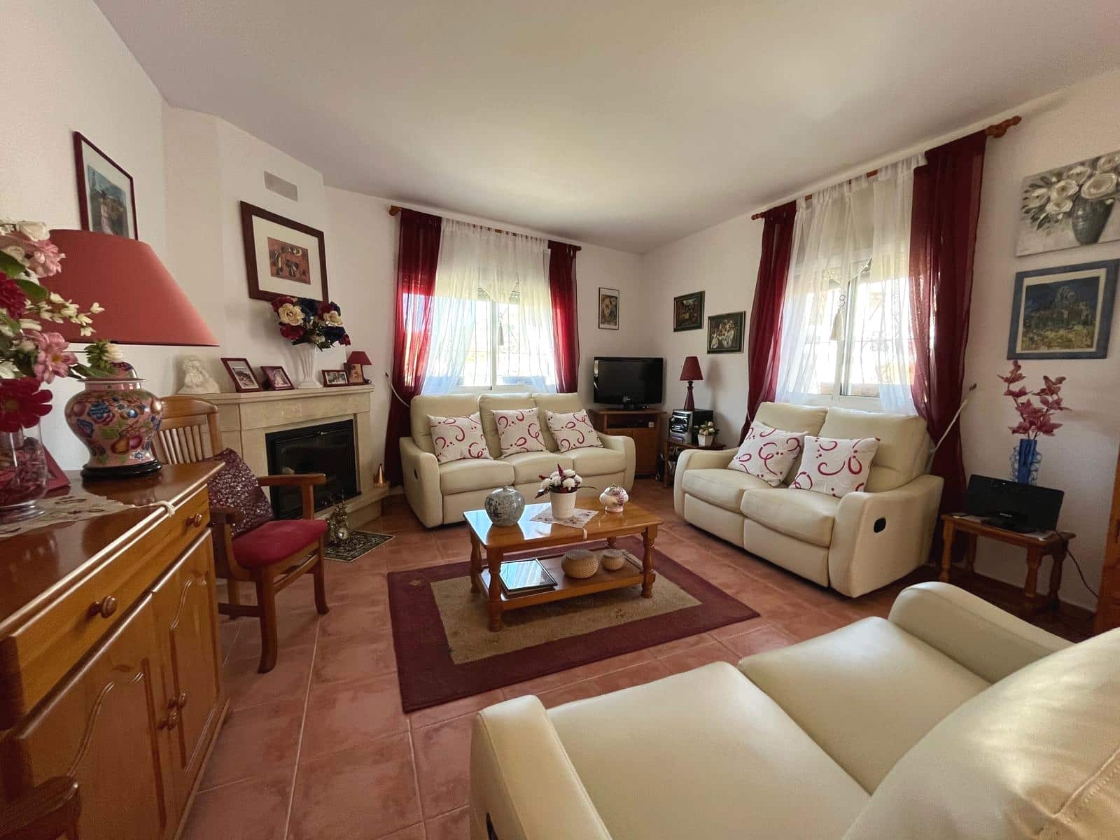 4 bedroom Semi-detached Villa for sale in Rafol de Almunia - € 285,000 (Ref: 9795768)