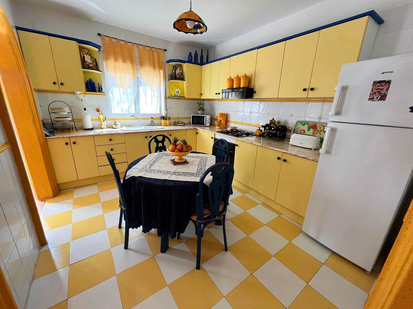 4 bedroom Semi-detached Villa for sale in Rafol de Almunia - € 285,000 (Ref: 9795768)